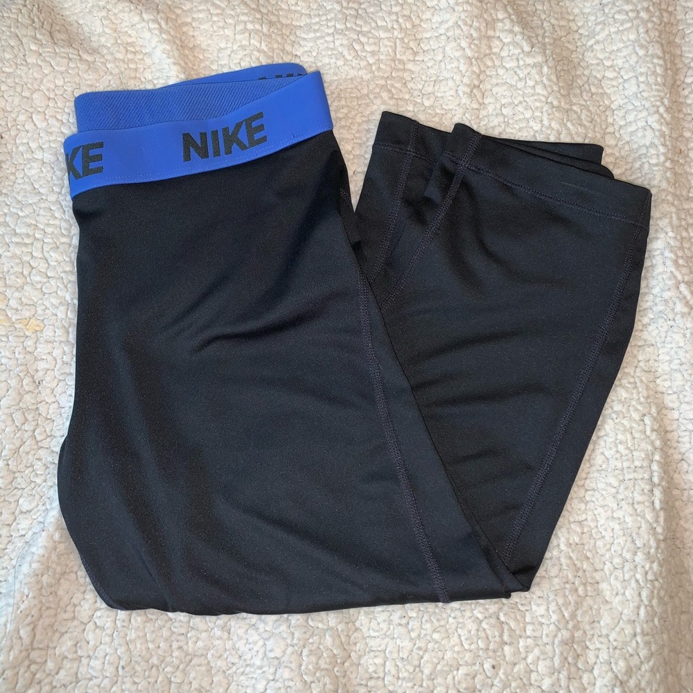 Cropped Nike leggings